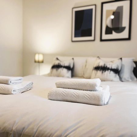 Brand New Modern 1 Bed Apartment Near Old Trafford Stadium Manchester Eksteriør billede