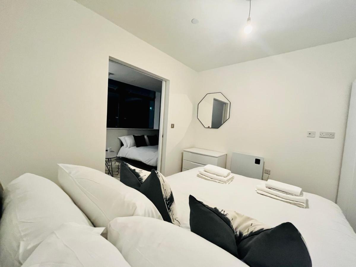Brand New Modern 1 Bed Apartment Near Old Trafford Stadium Manchester Eksteriør billede
